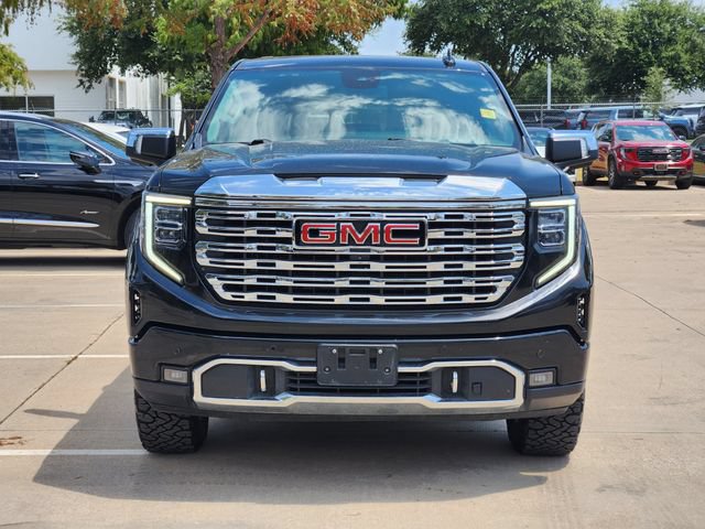 Used 2023 GMC Sierra 1500 Denali AWD/4WD image 2
