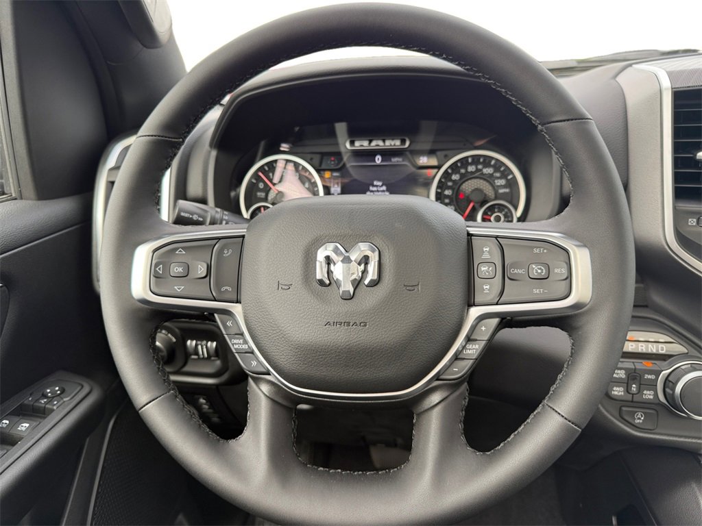 New 2026 RAM 1500 4x4 Crew Cab image 12