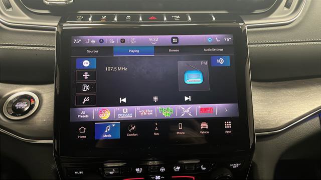 Used 2024 Jeep Grand Cherokee Overland image 17