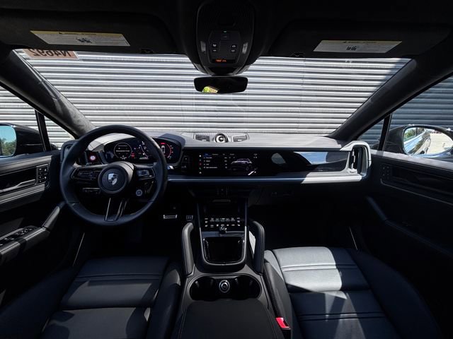 New 2026 Porsche Cayenne Turbo image 12