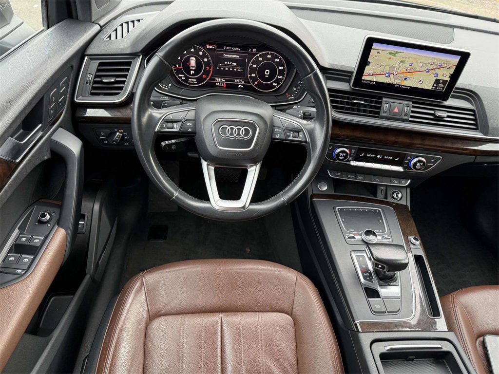 Used 2018 Audi Q5 2.0T w/ Premium Plus Package image 14