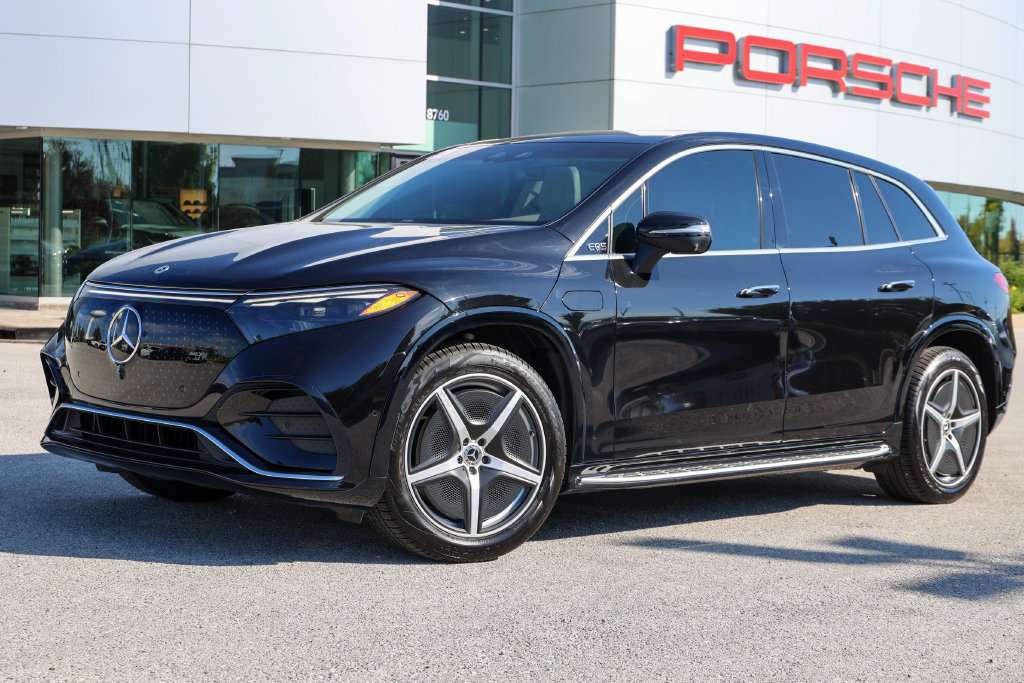 Used 2023 Mercedes-Benz EQS 580 4MATIC SUV image 18