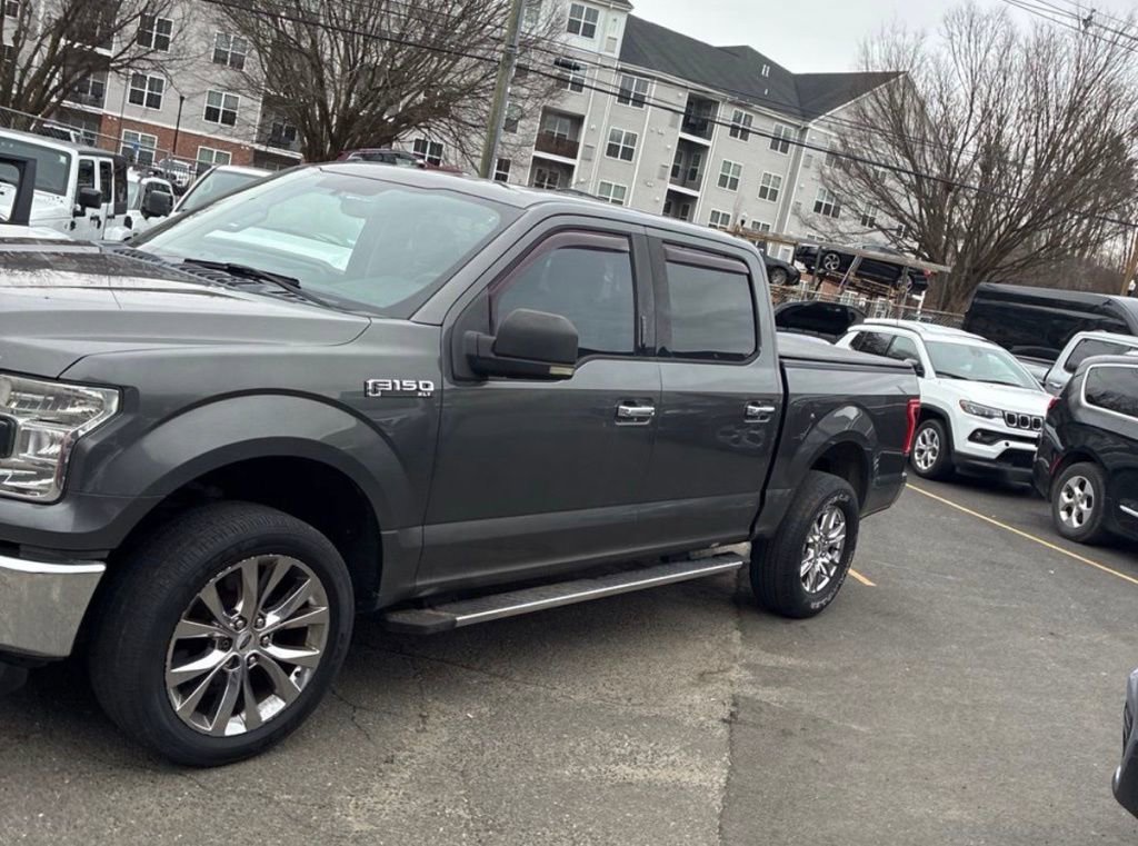 Used 2016 Ford F150 XLT w/ Equipment Group 302A Luxury image 3