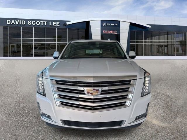 Used 2016 Cadillac Escalade ESV Platinum RWD image 2