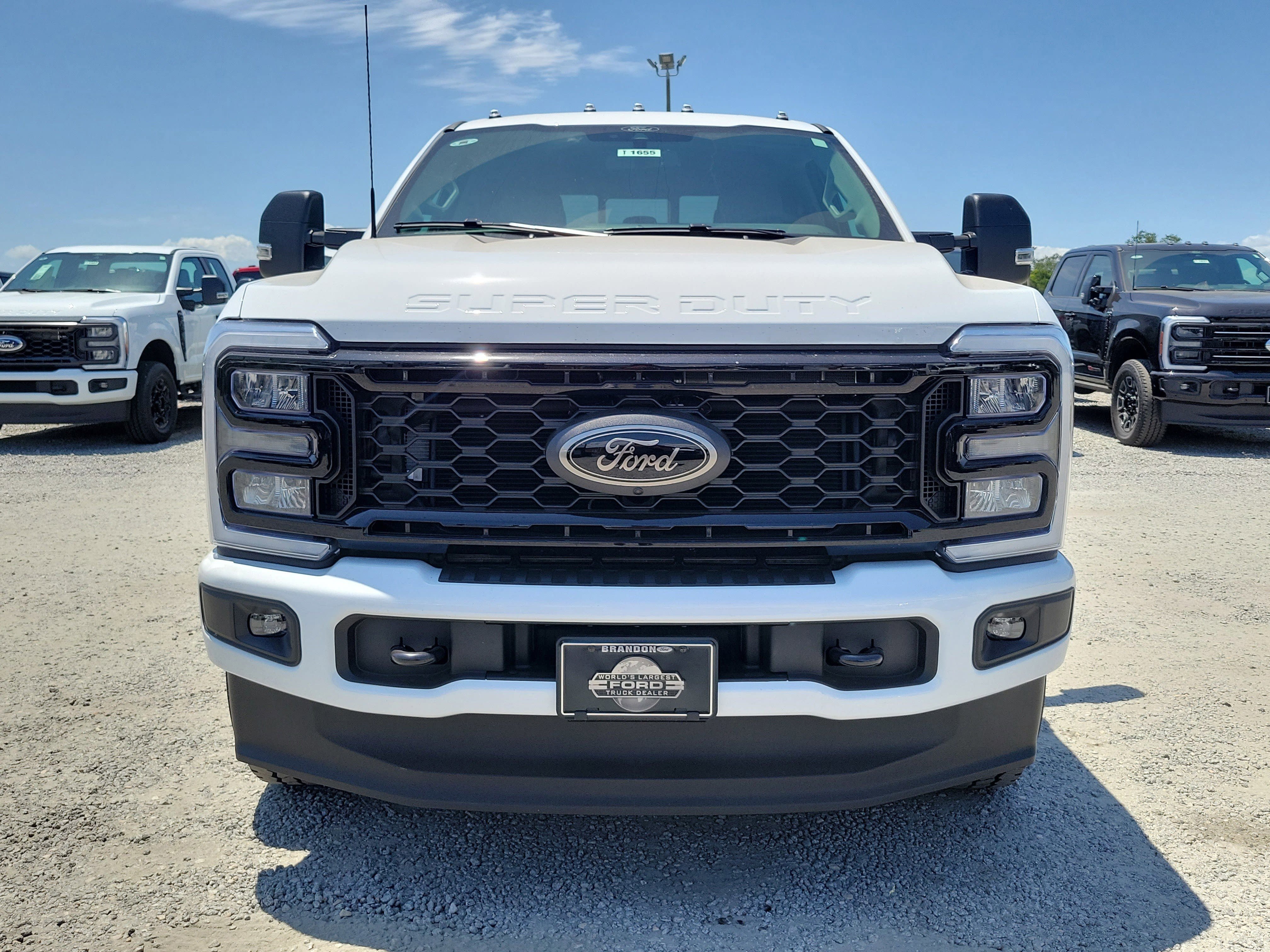 New 2026 Ford F250 XLT AWD/4WD image 3