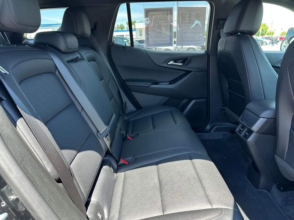 Certified 2026 Chevrolet Equinox LT w/ Convenience Package II AWD/4WD image 29