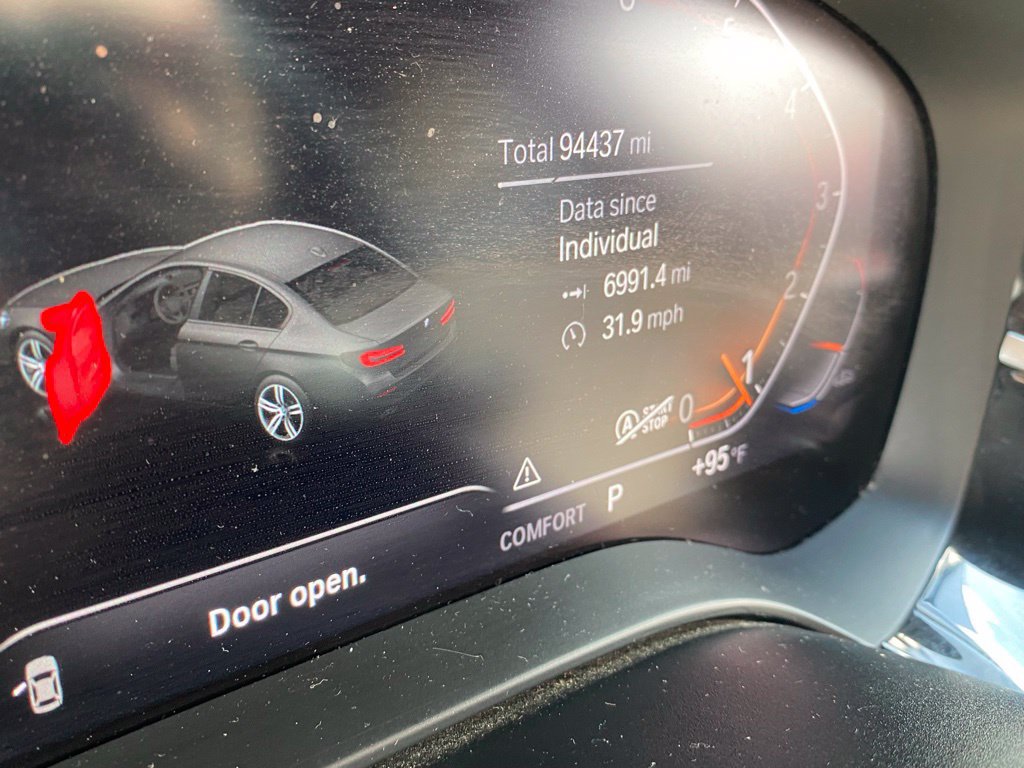 Used 2021 BMW 530i w/ Convenience Package RWD image 4