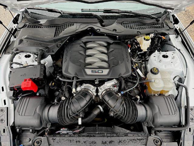 Used 2025 Ford Mustang GT Premium RWD image 25