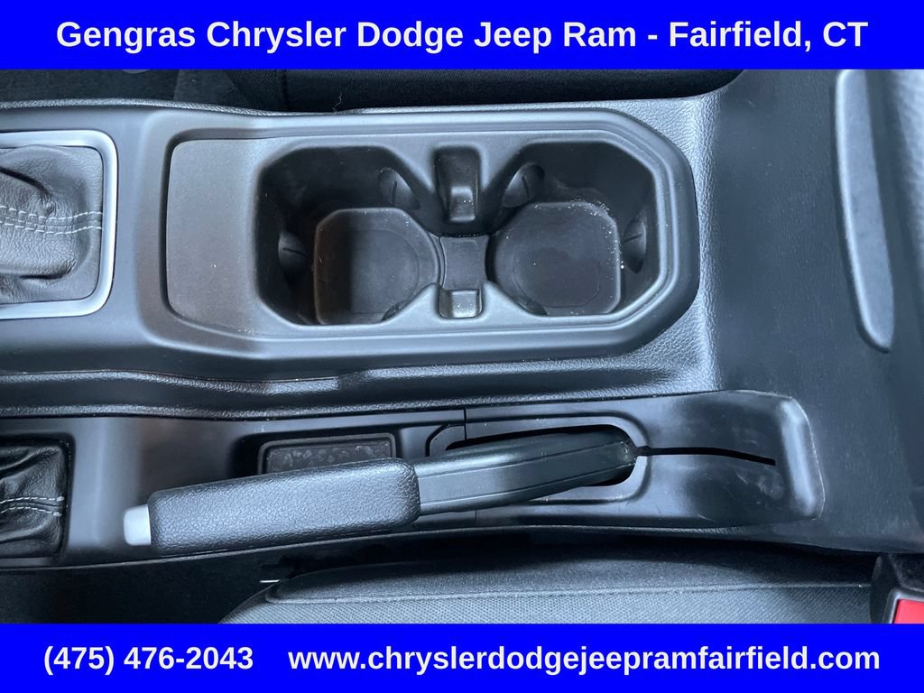 Certified 2025 Jeep Gladiator Mojave w/ Safety Group AWD/4WD image 46