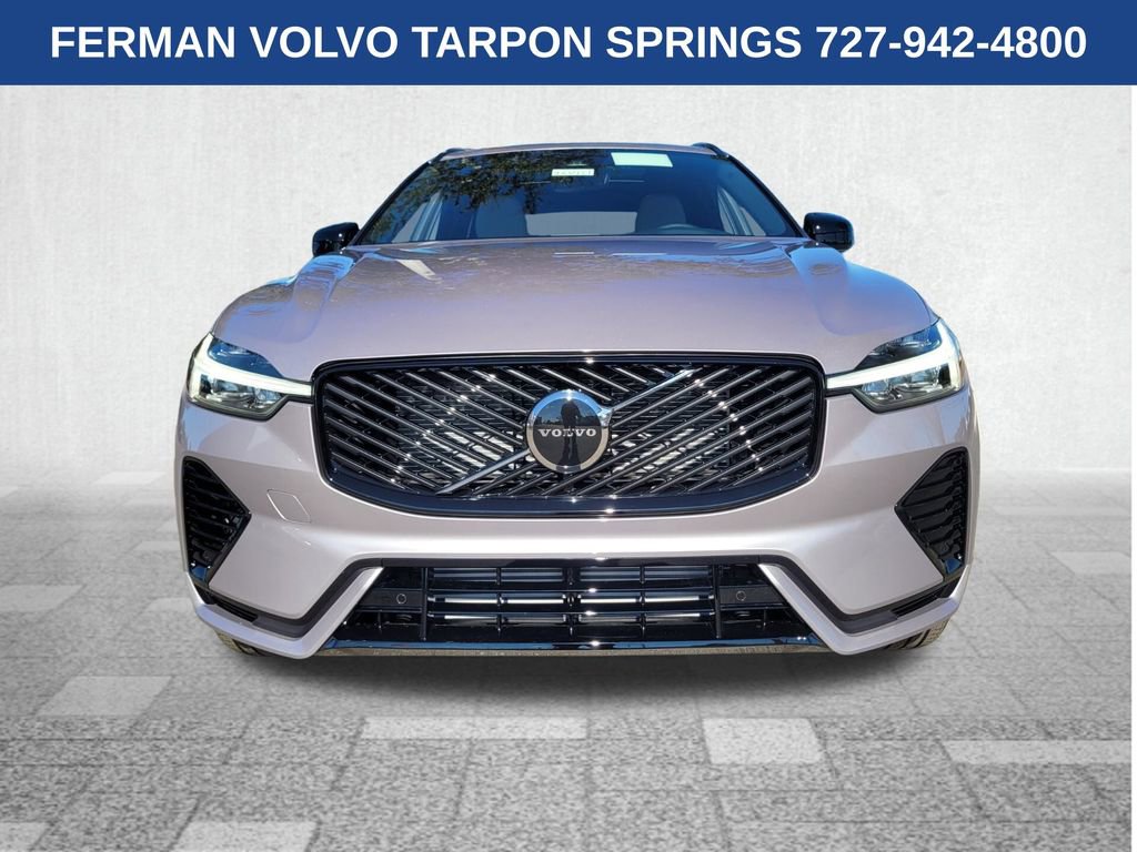 New 2026 Volvo XC60 T8 Core image 2