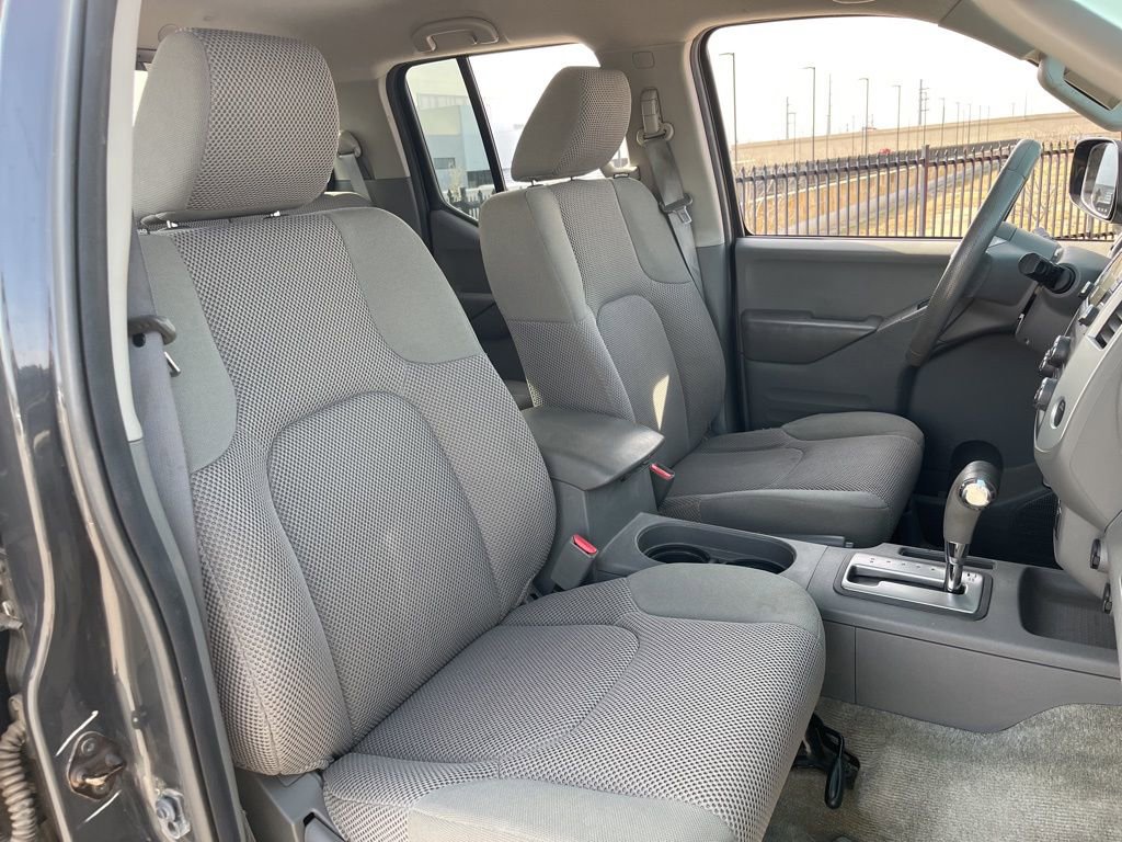 Used 2015 Nissan Frontier SV w/ SV Value Truck Package image 26