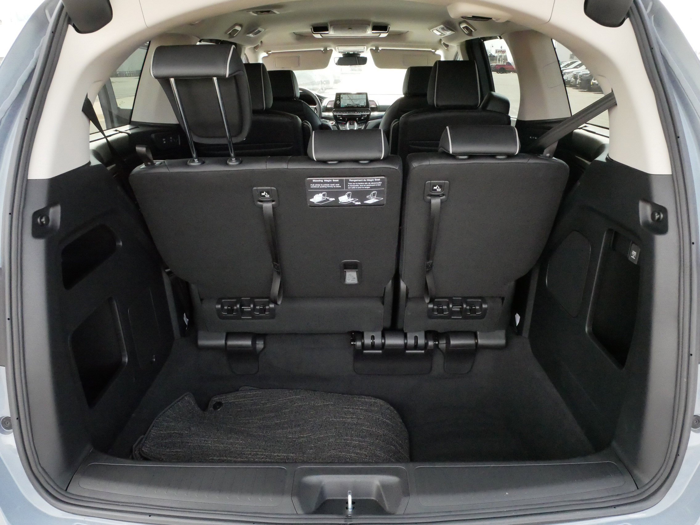 Certified 2026 Honda Odyssey Elite image 18