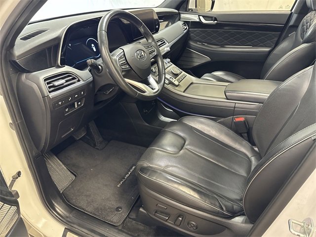 Used 2021 Hyundai Palisade Calligraphy image 12