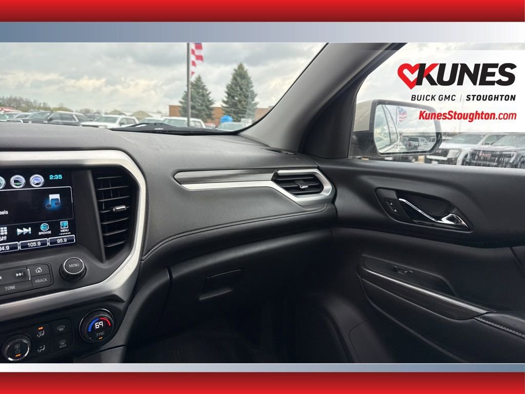 Used 2017 GMC Acadia SLT image 37
