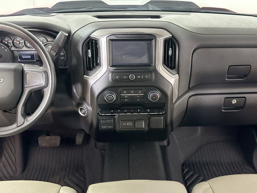 Used 2026 Chevrolet Silverado 1500 Custom Trail Boss w/ Turbomax Blackout Package AWD/4WD image 17