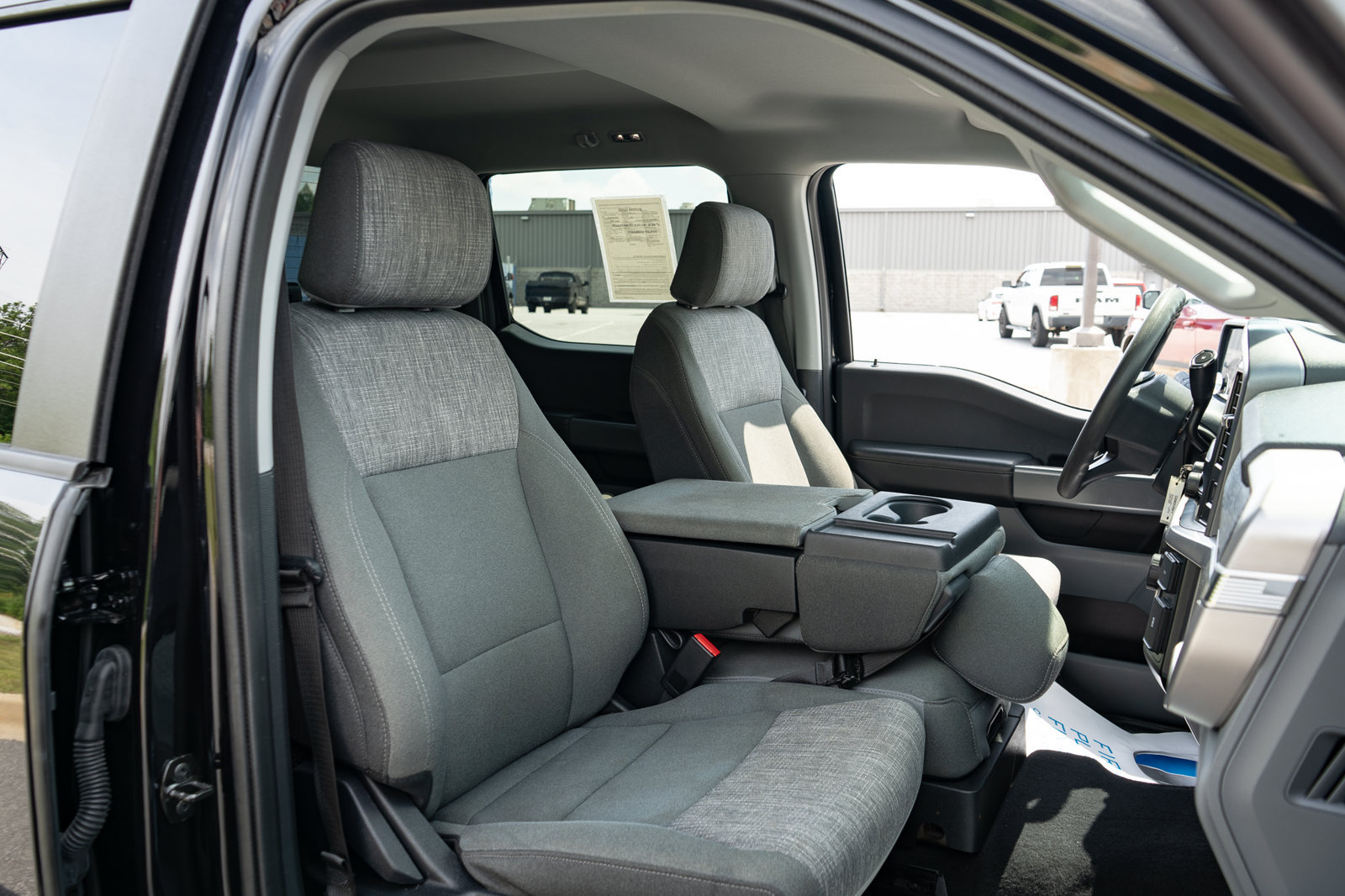 Used 2023 Ford F150 XLT AWD/4WD image 22
