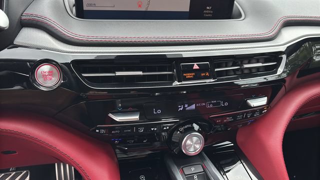 Used 2022 Acura MDX A-Spec AWD/4WD image 31