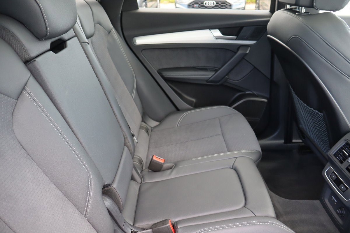 Used 2025 Audi Q5 e Premium Plus image 14