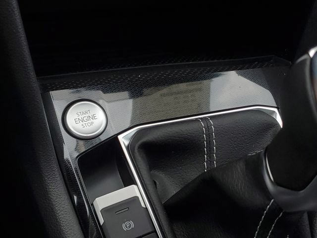 New 2026 Volkswagen Taos SEL AWD/4WD image 31