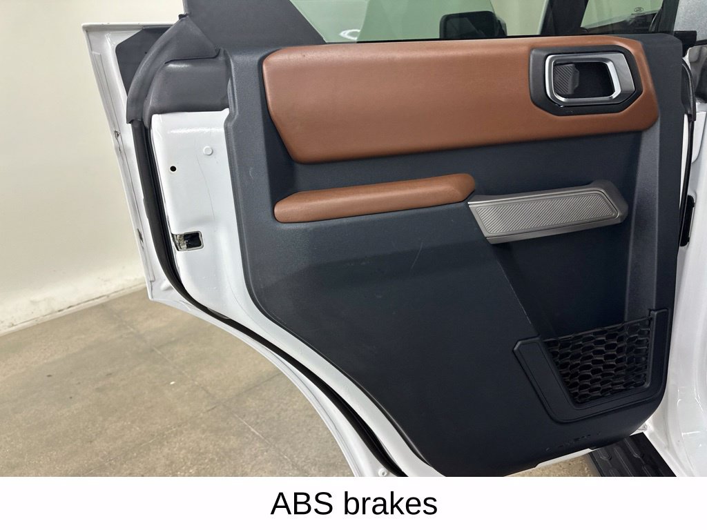 Used 2023 Ford Bronco Outer Banks AWD/4WD image 33