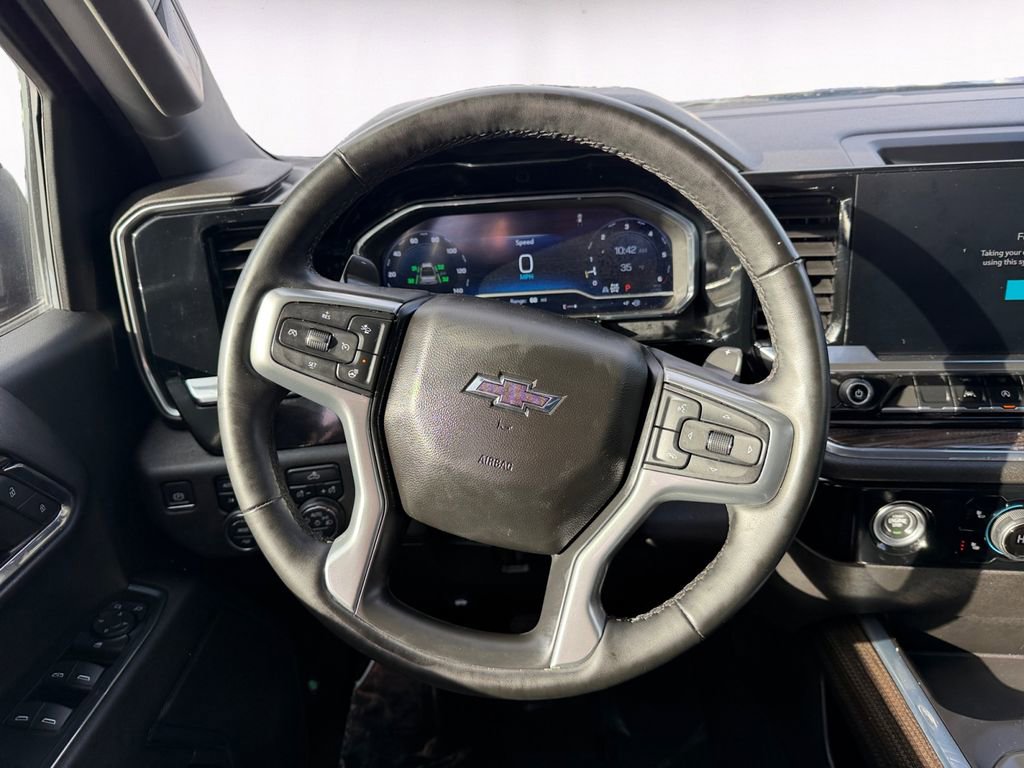 Used 2024 Chevrolet Silverado 1500 RST w/ Z71 Off-Road Package image 12