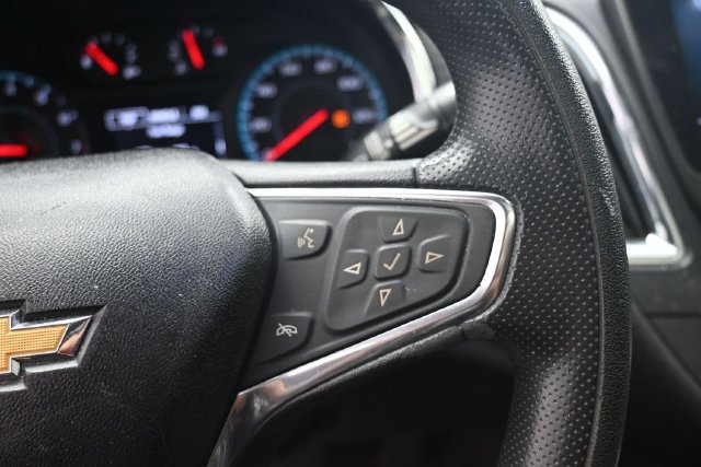 Used 2019 Chevrolet Malibu LT w/ Driver Confidence Package II FWD image 19