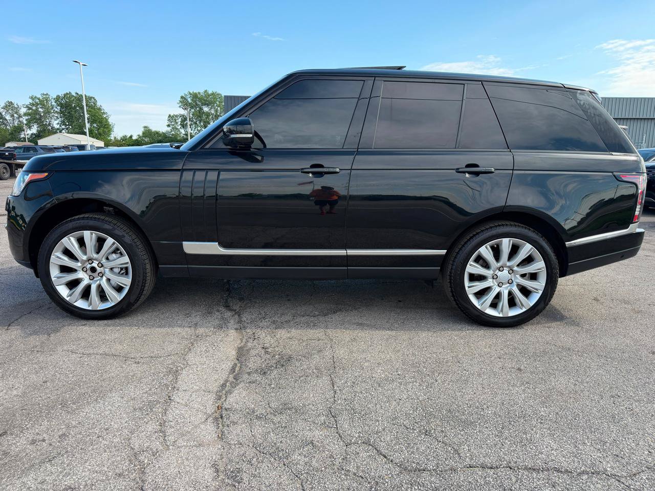 Used 2016 Land Rover Range Rover Supercharged AWD/4WD image 5
