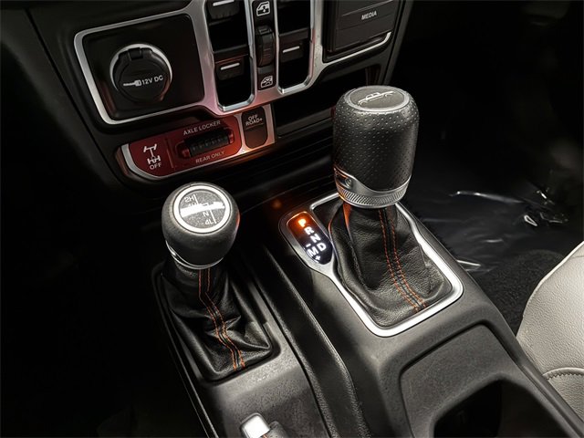 Used 2023 Jeep Gladiator Mojave w/ LED Lighting Group image 18