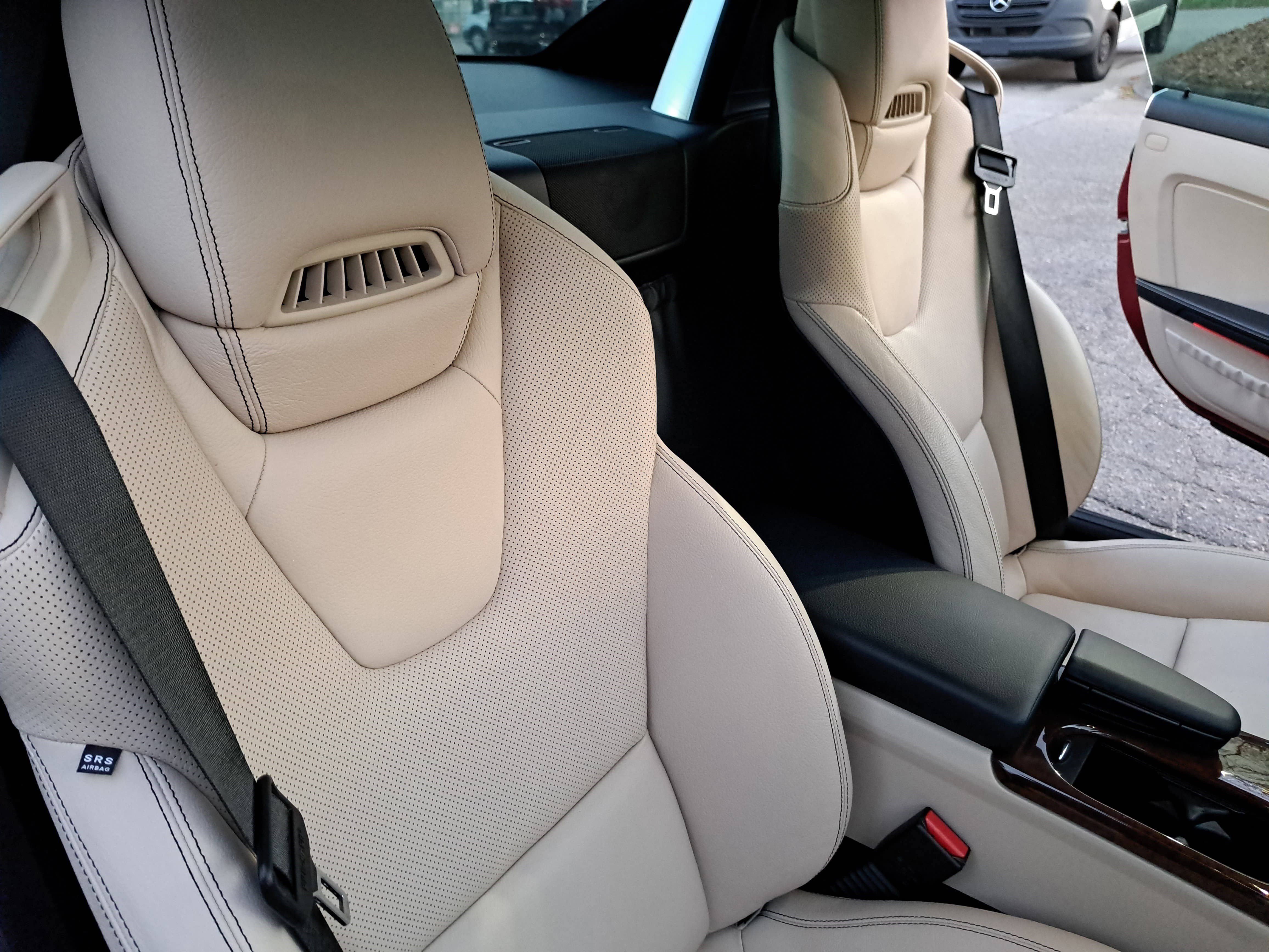 Used 2019 Mercedes-Benz SLC 300 image 12