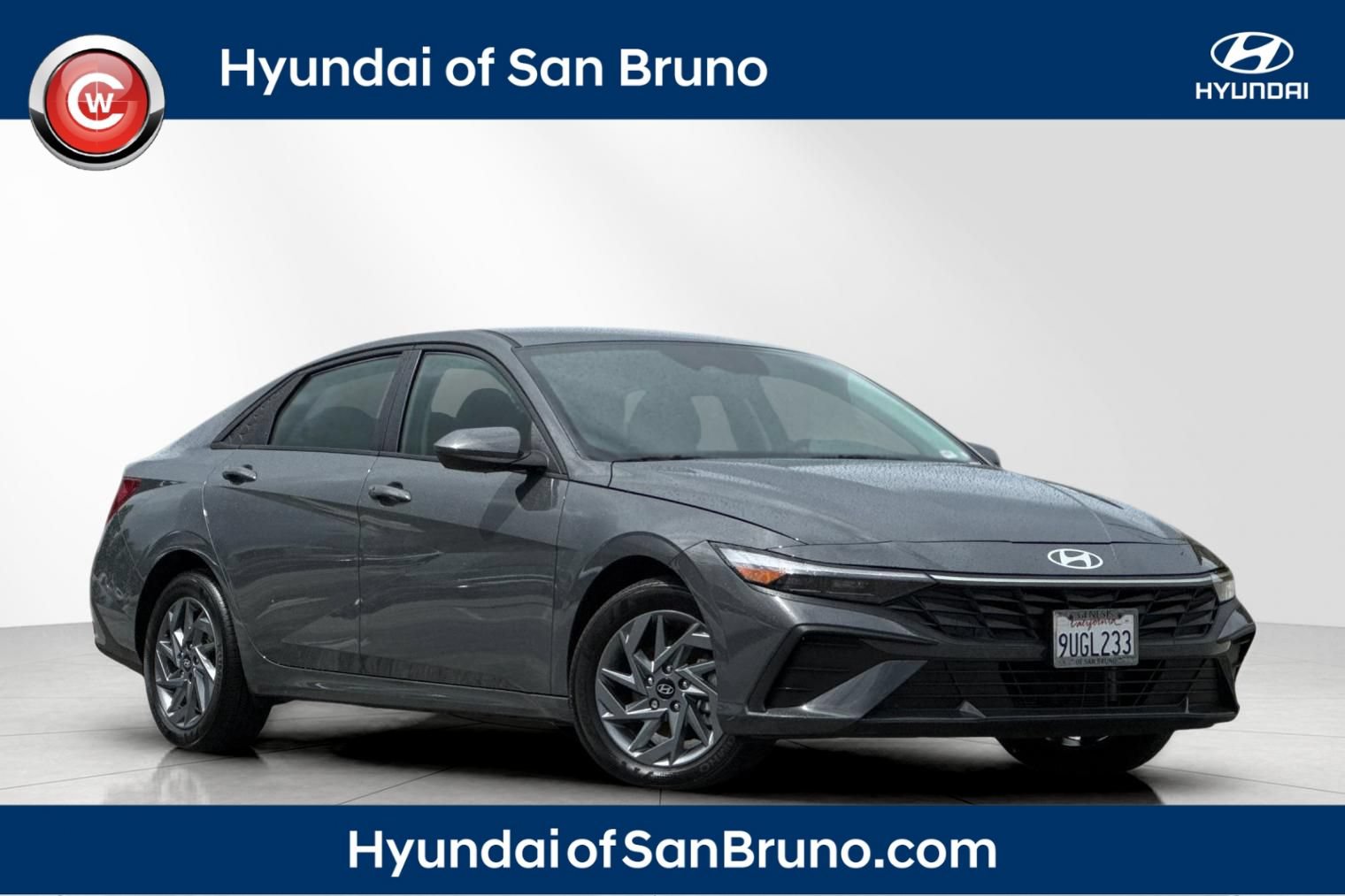 Used 2025 Hyundai Elantra Hybrid FWD image 1