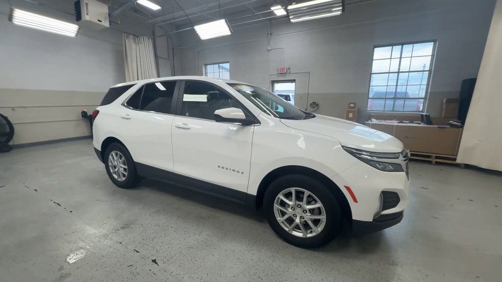 Certified 2024 Chevrolet Equinox LT image 12