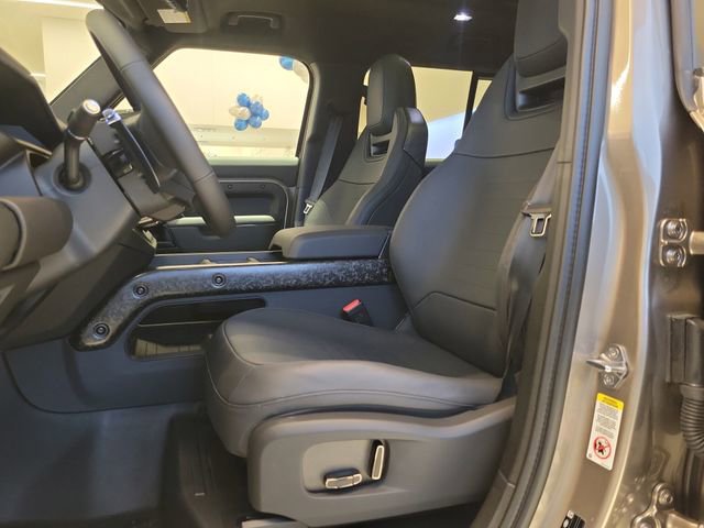New 2026 Land Rover Defender 110 image 19