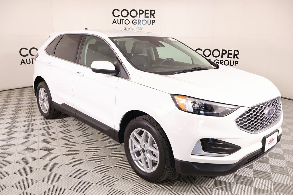 Used 2024 Ford Edge SEL
