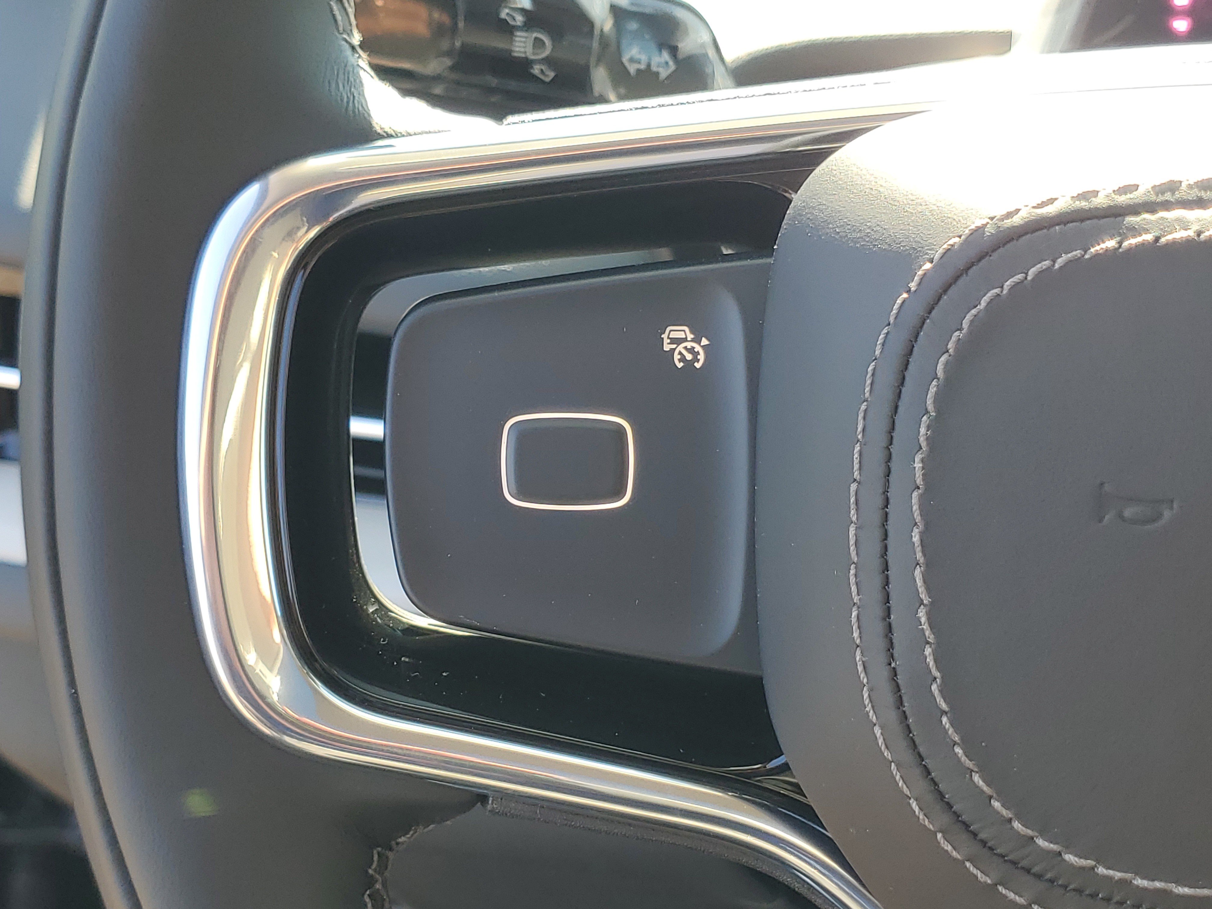 New 2027 Lincoln Navigator Reserve AWD/4WD image 17