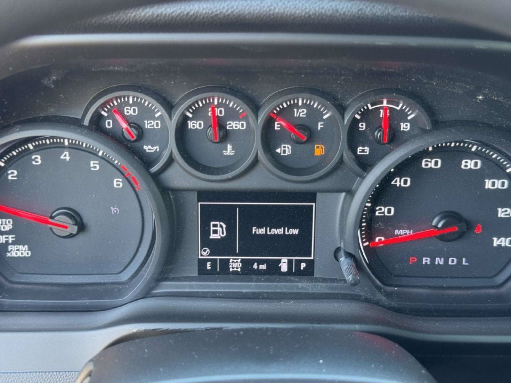 New 2026 Chevrolet Silverado 1500 Custom w/ Turbomax Blackout Package AWD/4WD image 13
