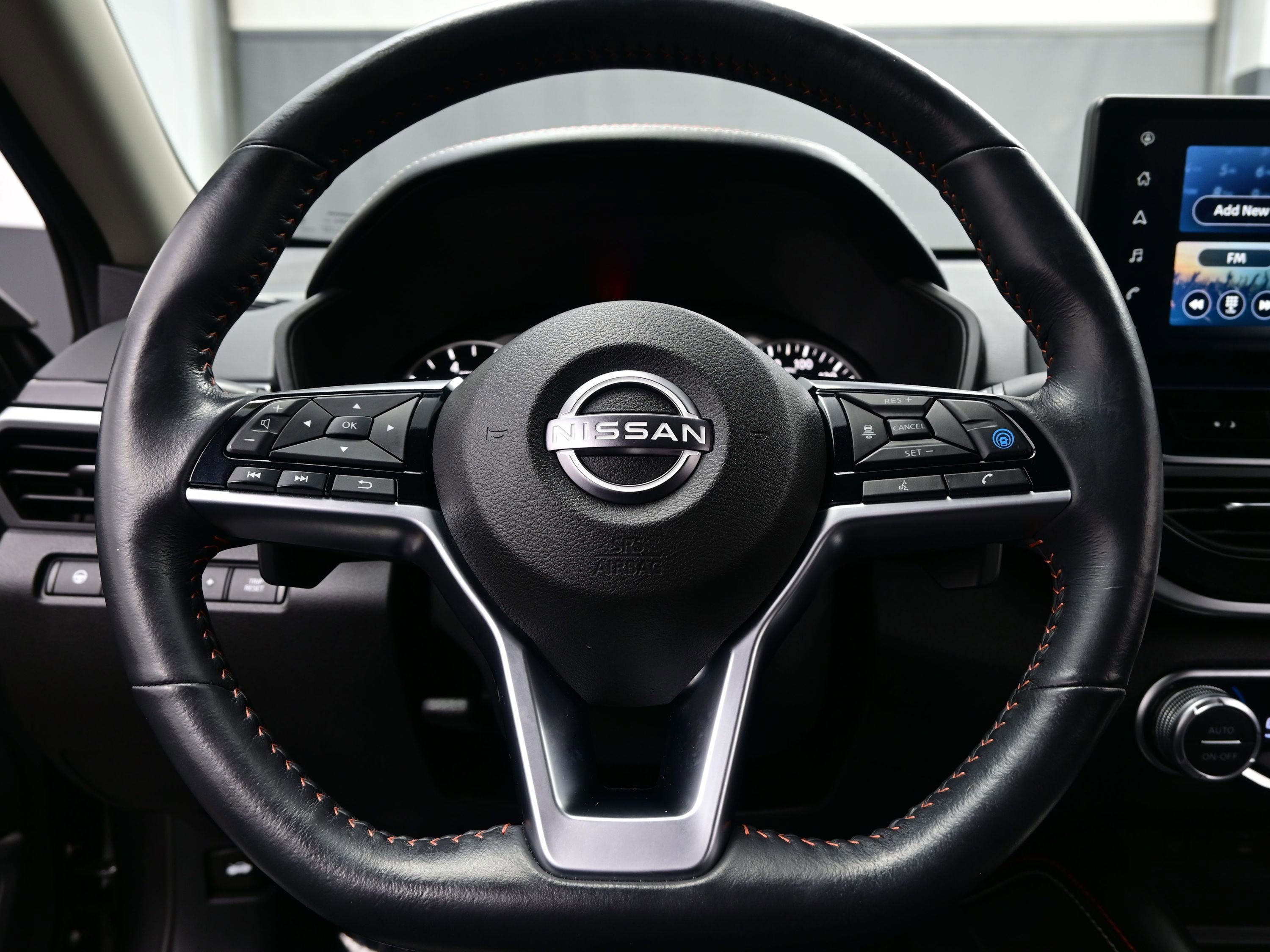 Used 2023 Nissan Altima 2.0 SR image 23