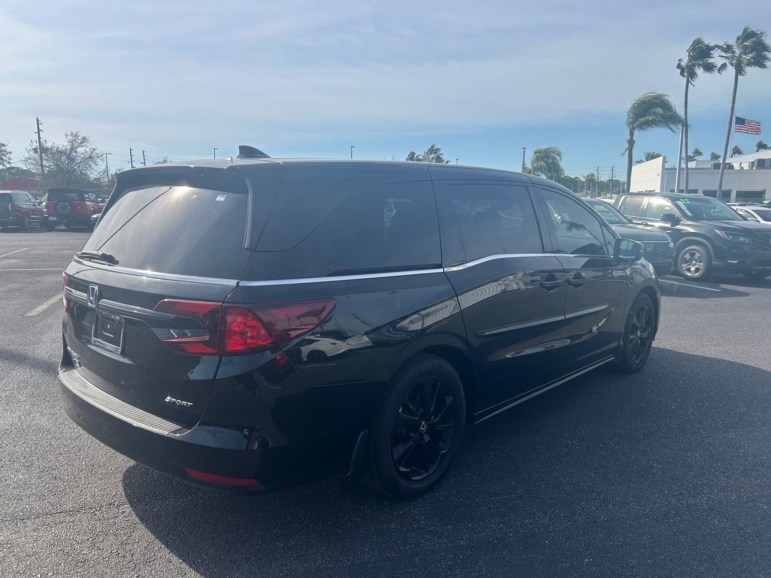 Used 2023 Honda Odyssey Sport image 7