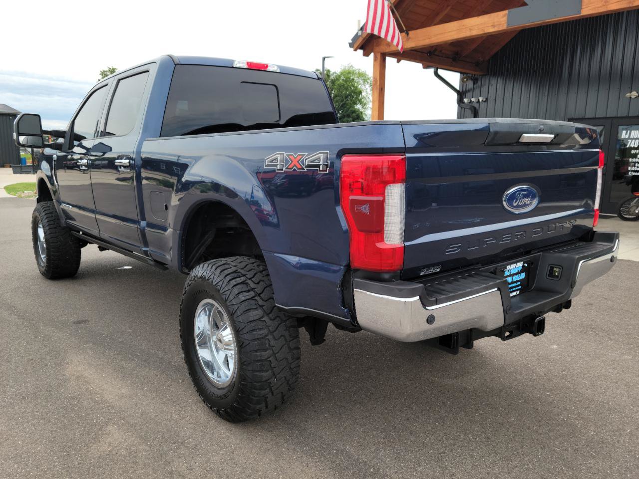 Used 2017 Ford F250 Lariat w/ Chrome Package AWD/4WD image 6