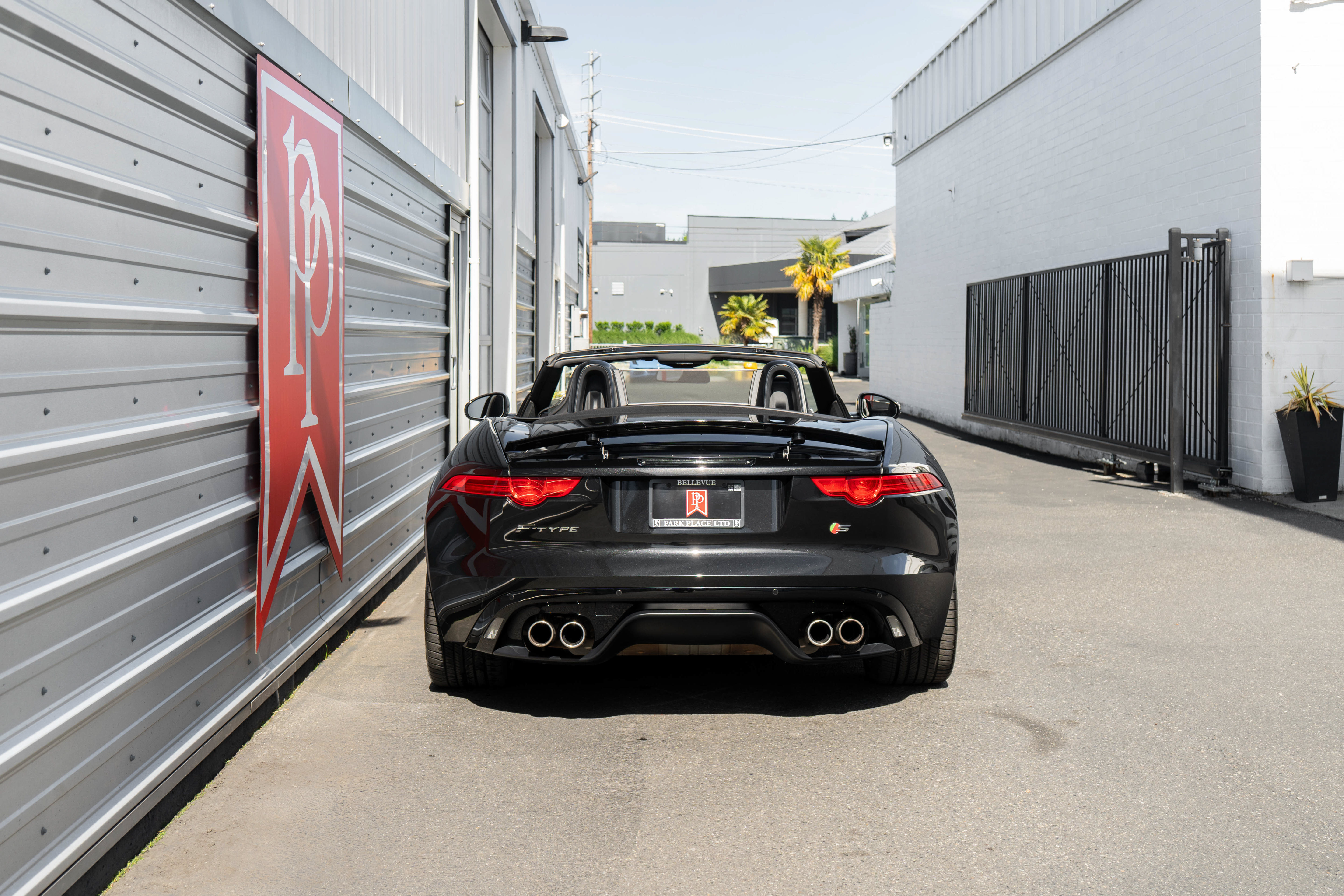 Used 2014 Jaguar F-TYPE S RWD image 35