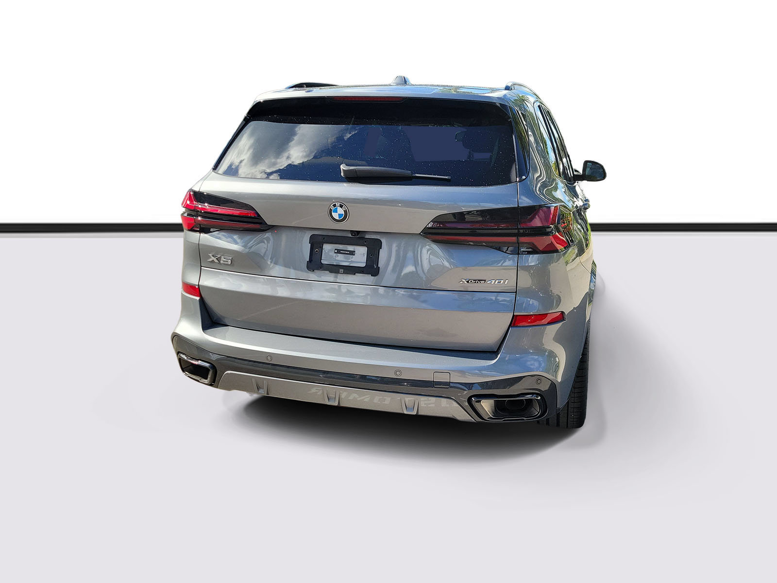Certified 2026 BMW X5 xDrive40i w/ M Sport Package AWD/4WD image 4