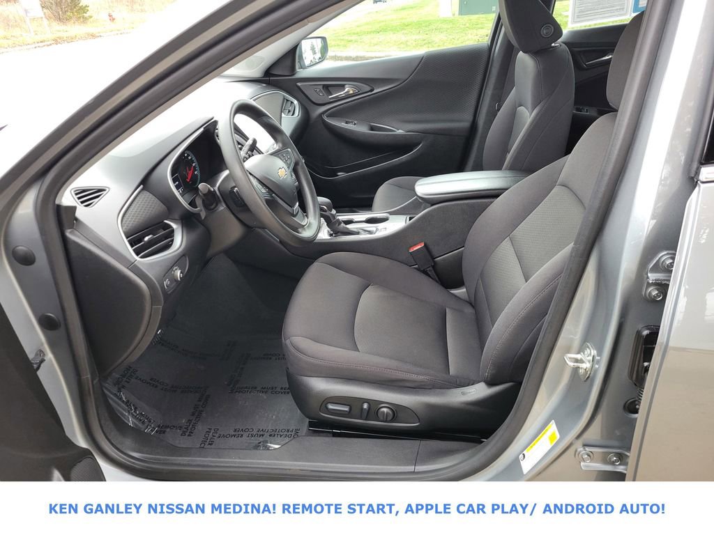 Used 2024 Chevrolet Malibu LT image 38