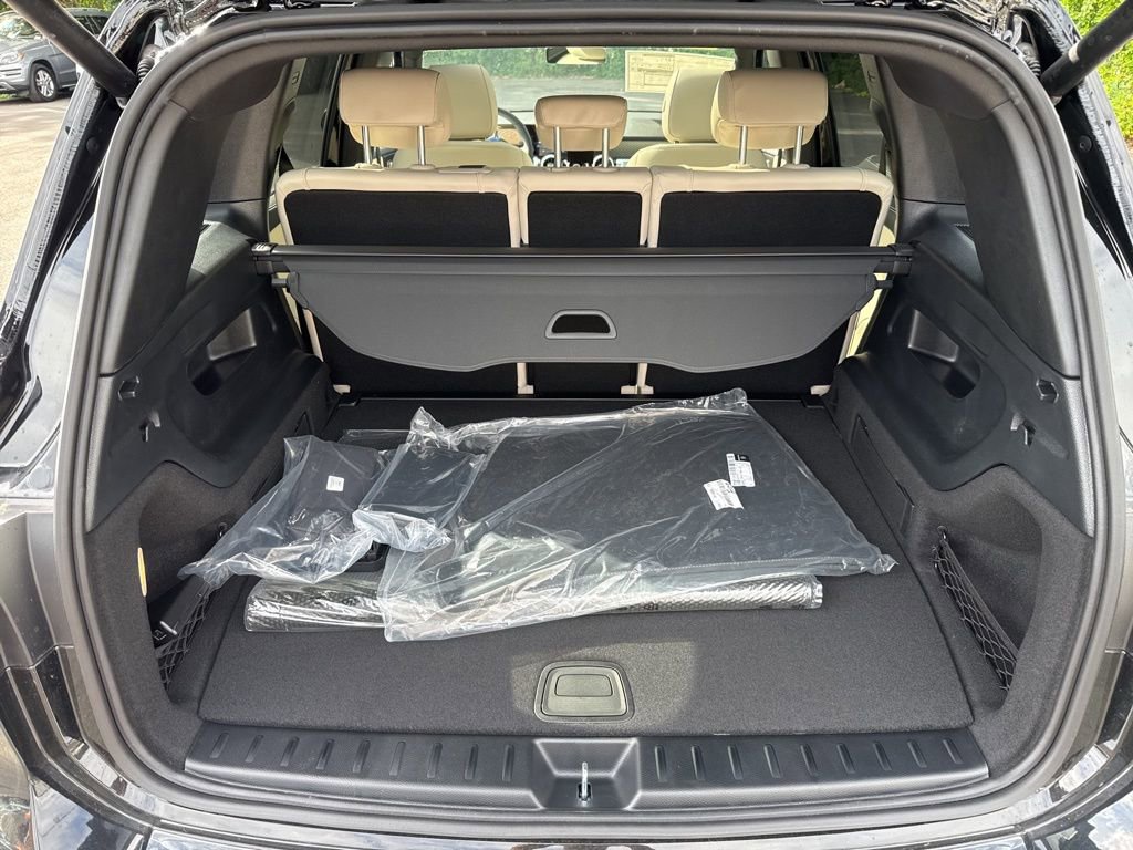 New 2026 Mercedes-Benz GLB 250 4MATIC image 27