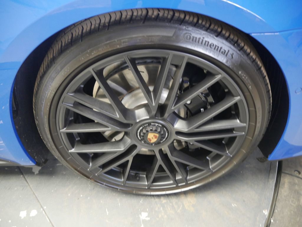 Certified 2026 Porsche Panamera GTS AWD/4WD image 16