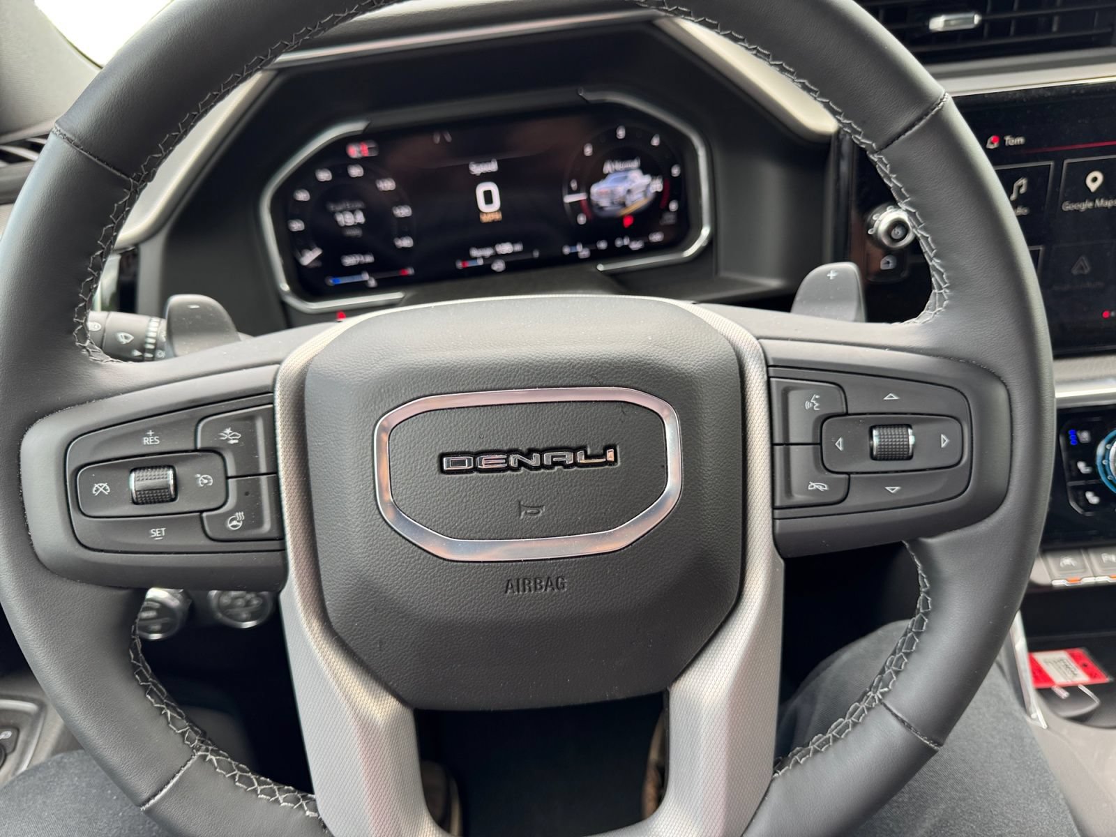 Used 2026 GMC Sierra 1500 Denali w/ Denali Reserve Package AWD/4WD image 14
