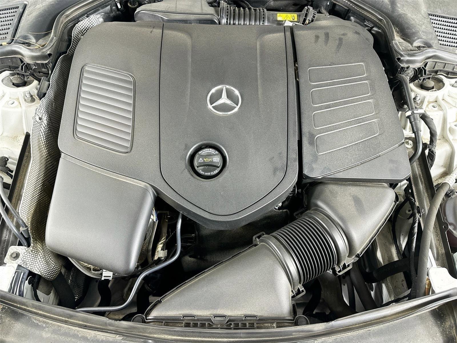 Certified 2024 Mercedes-Benz C 300 4MATIC Sedan image 10
