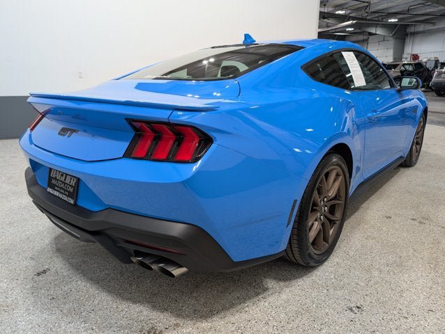 Used 2025 Ford Mustang GT Premium RWD image 3