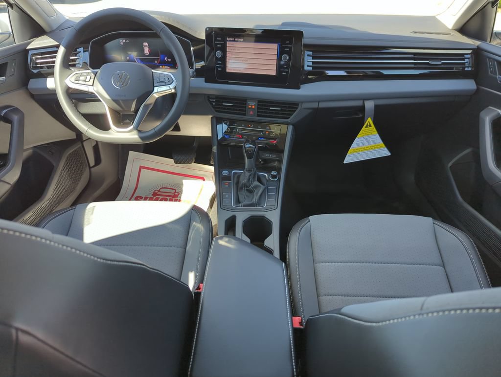 New 2026 Volkswagen Jetta SE FWD image 19