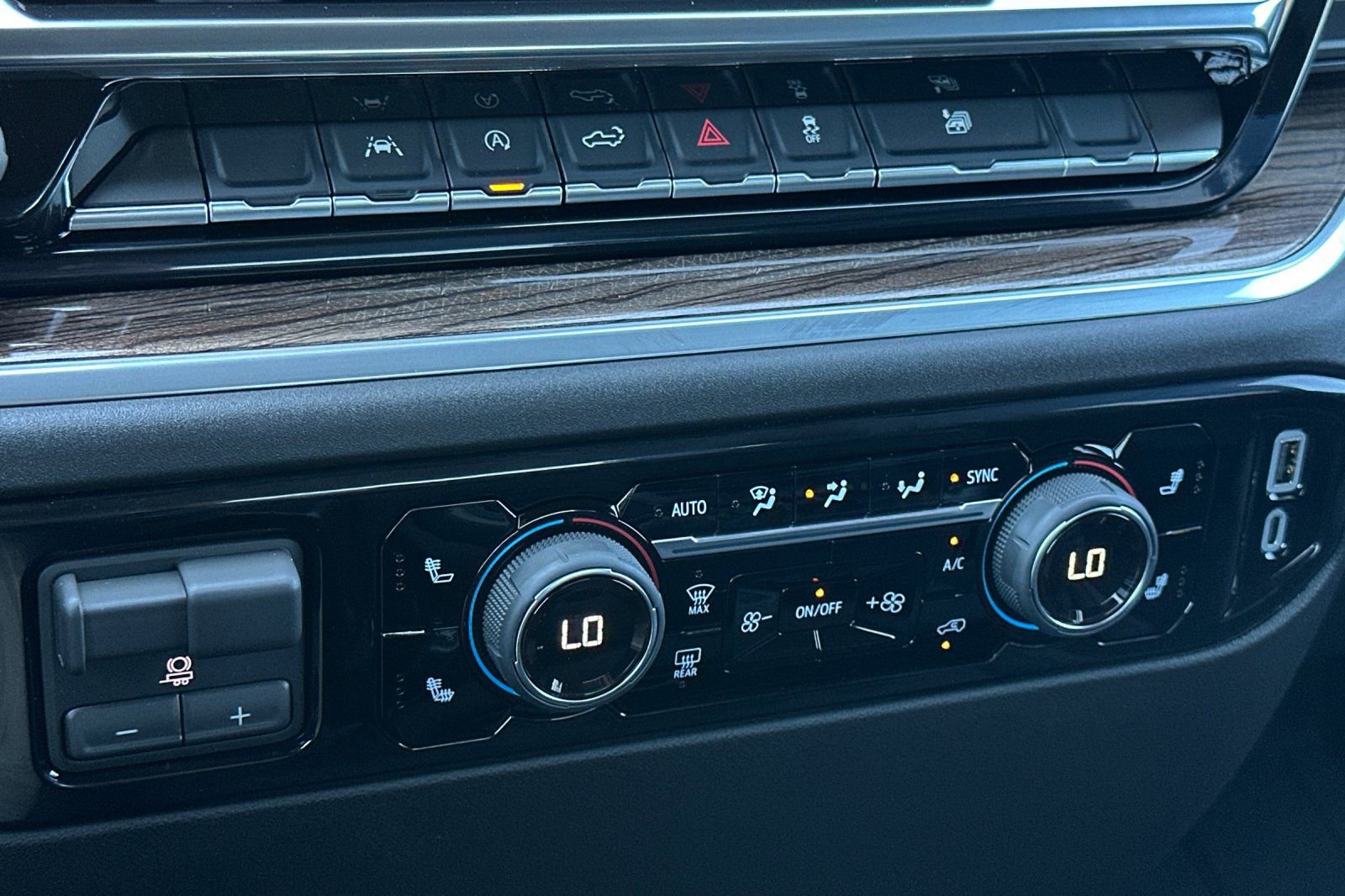 New 2026 Chevrolet Silverado 1500 LT w/ Protection Package image 20