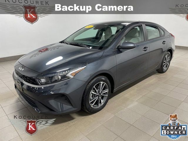 Used 2023 Kia Forte LXS FWD image 3