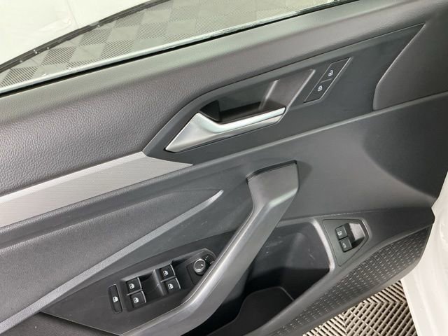 Used 2021 Volkswagen Jetta R-Line FWD image 12
